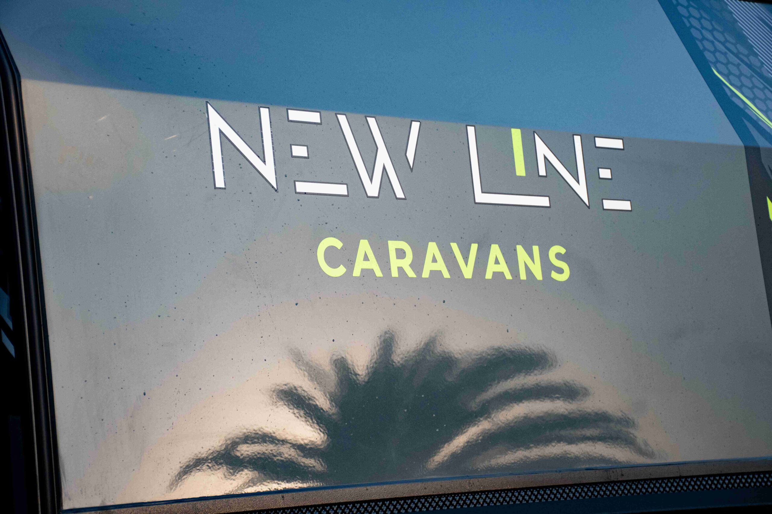 13ft Hybrid Caravan for Couples