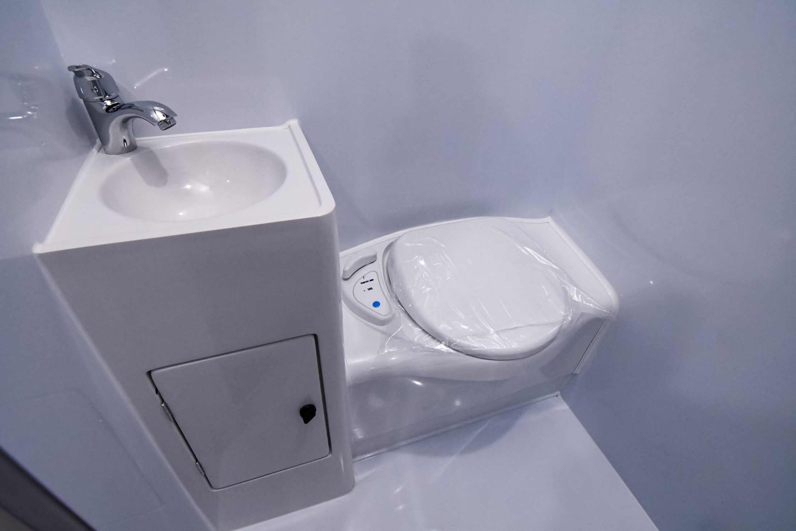 13ft Hybrid Caravan for Couples