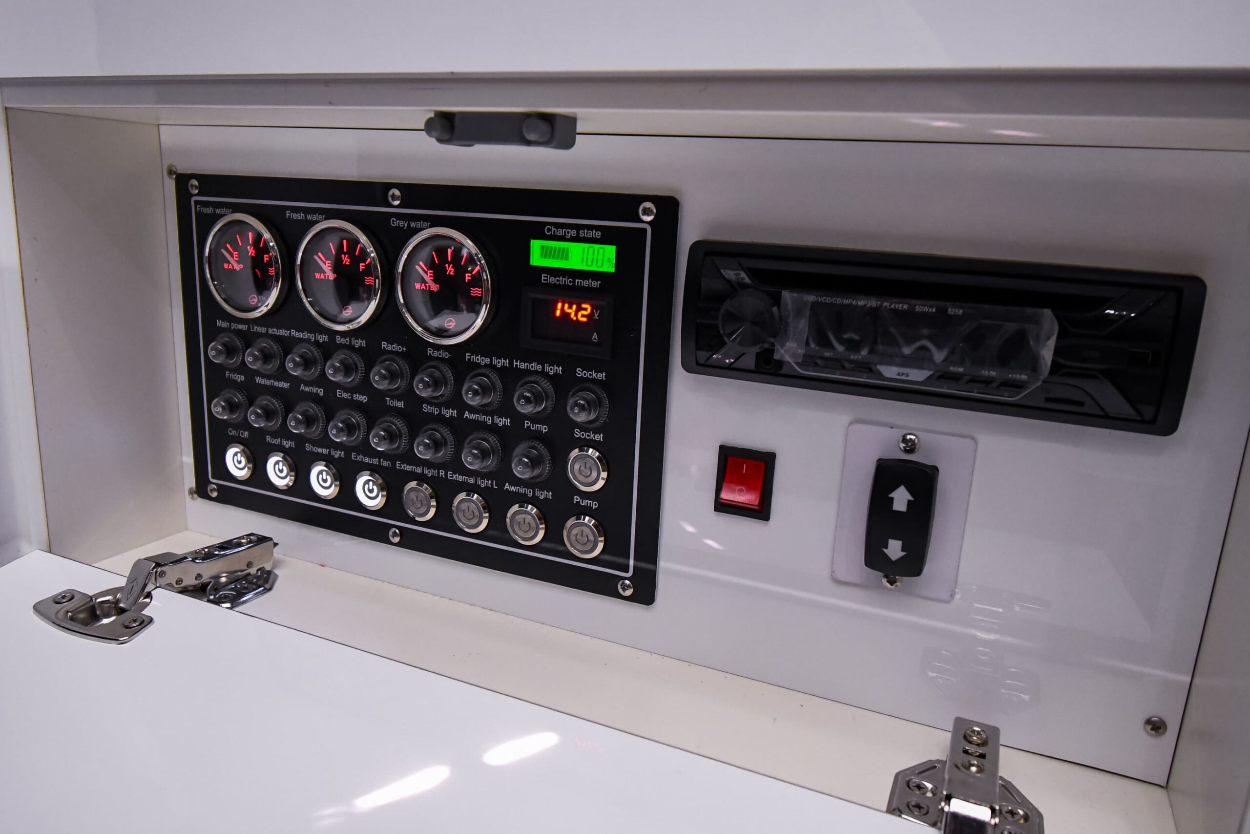 13ft Hybrid Caravan for Couples