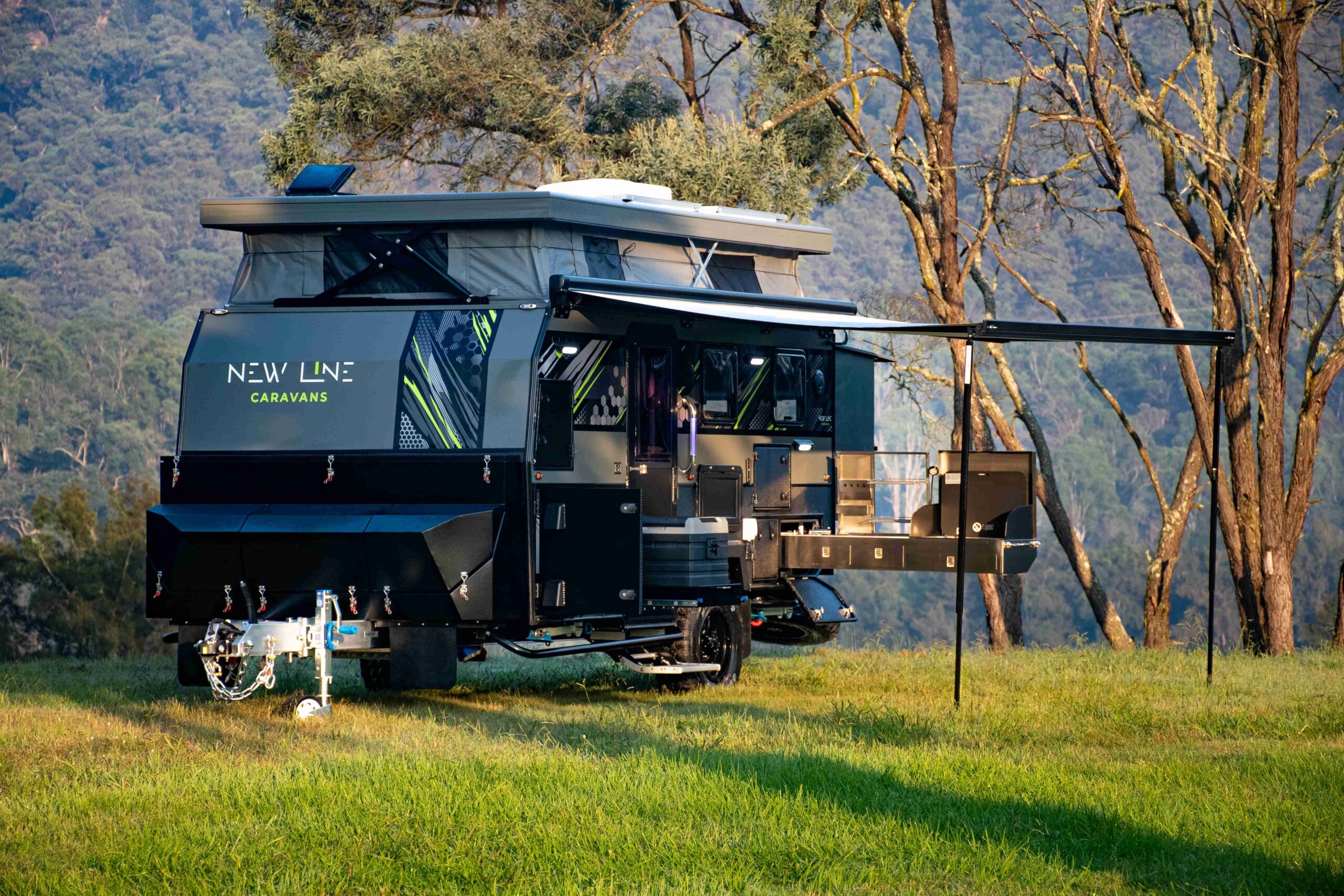 13ft Hybrid Caravan for Couples