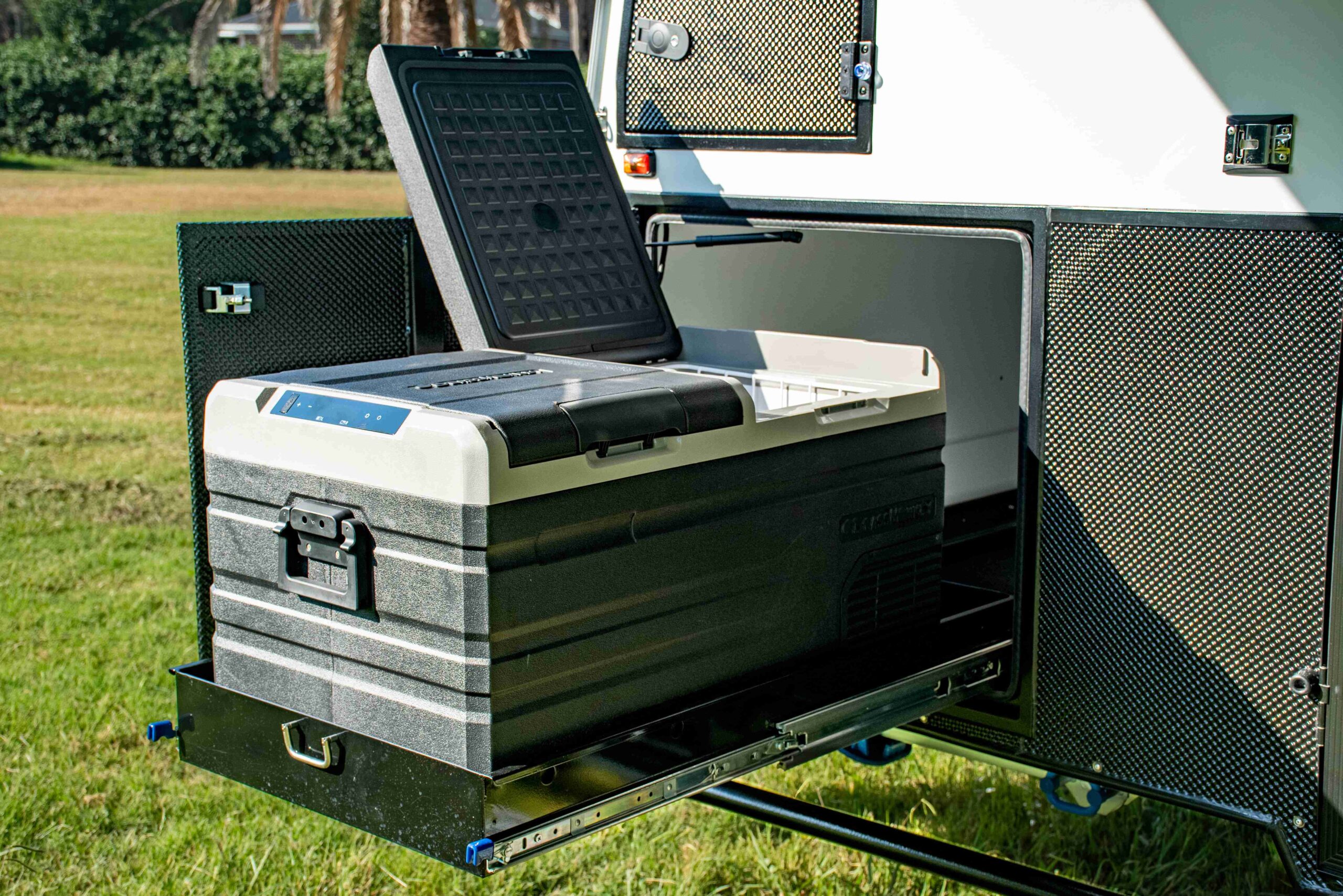 13ft Hybrid Caravan for Couples