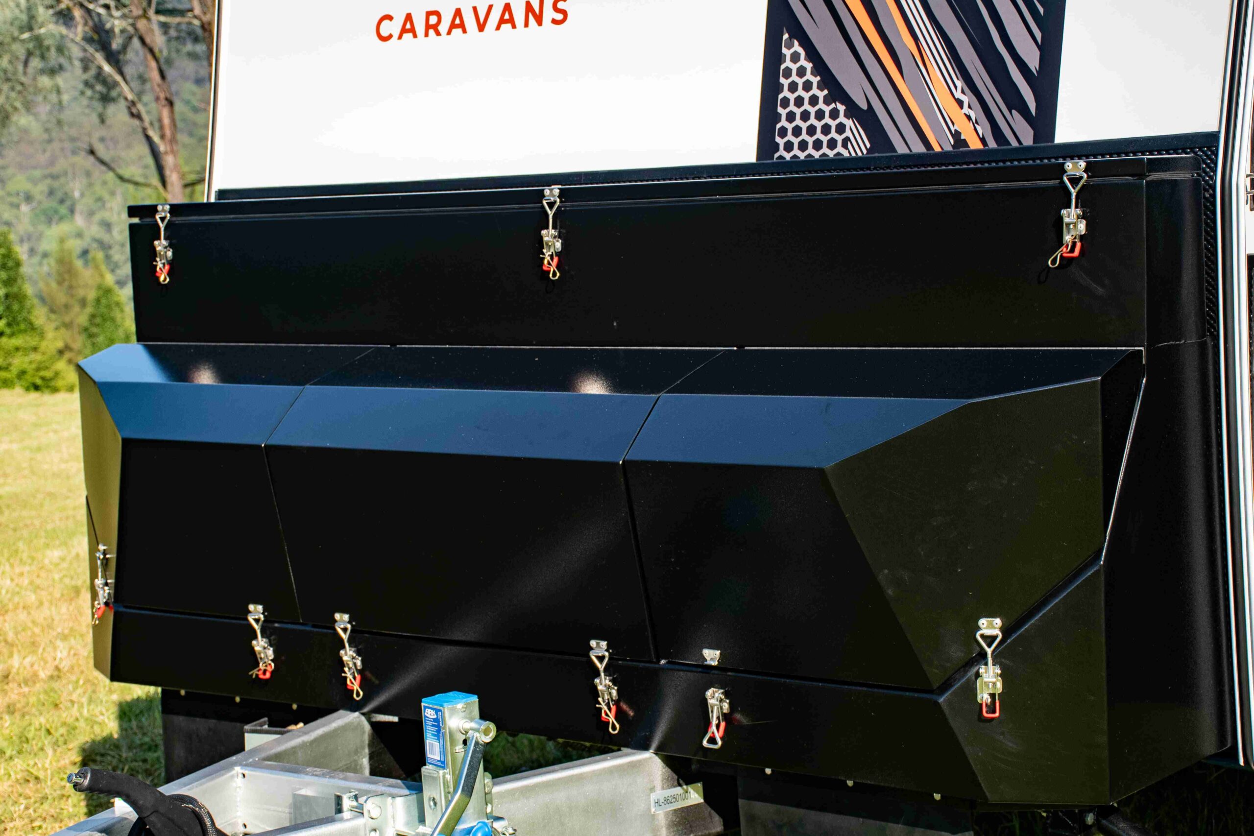 13ft Hybrid Caravan for Couples