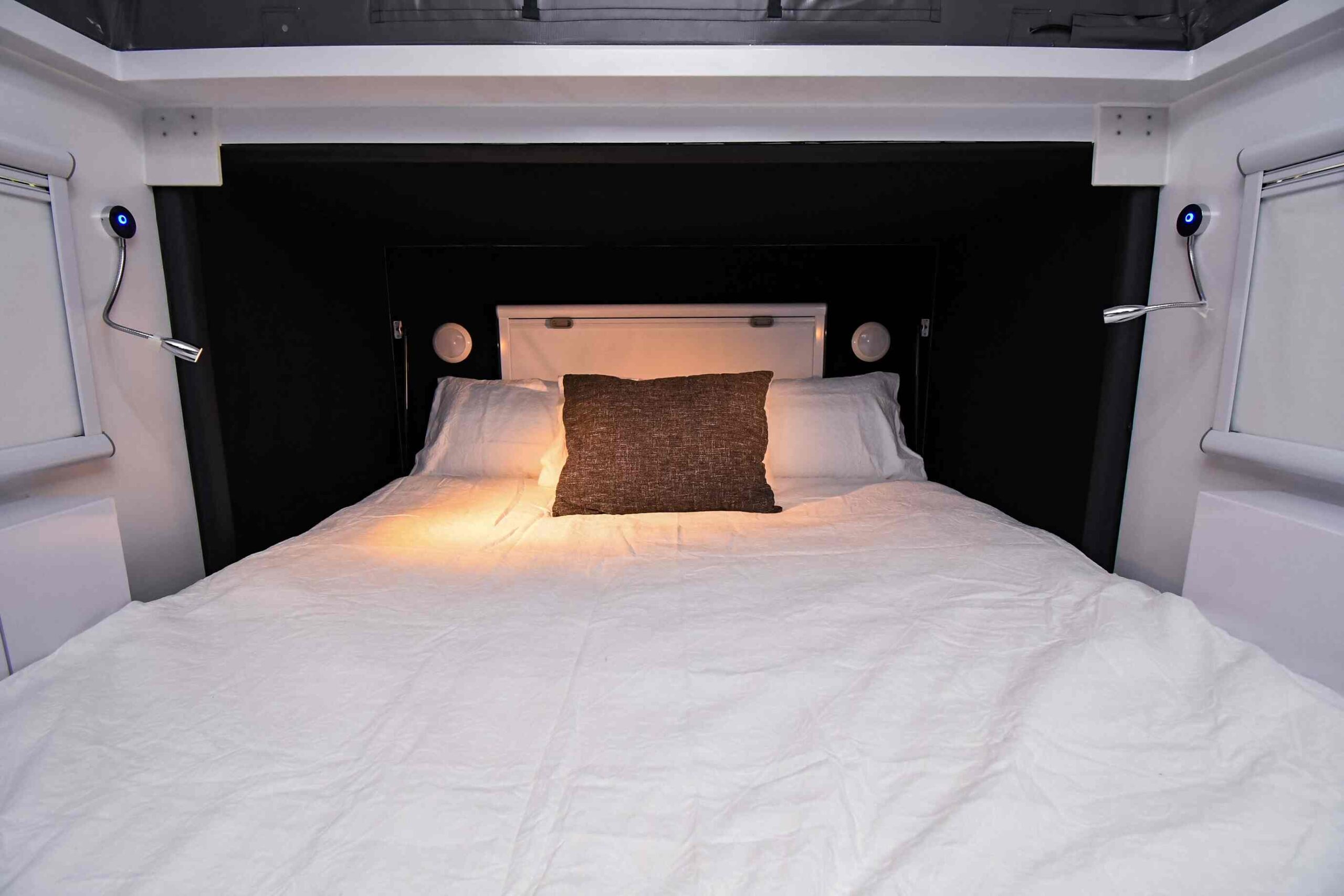 15ft Hybrid Caravan for Family