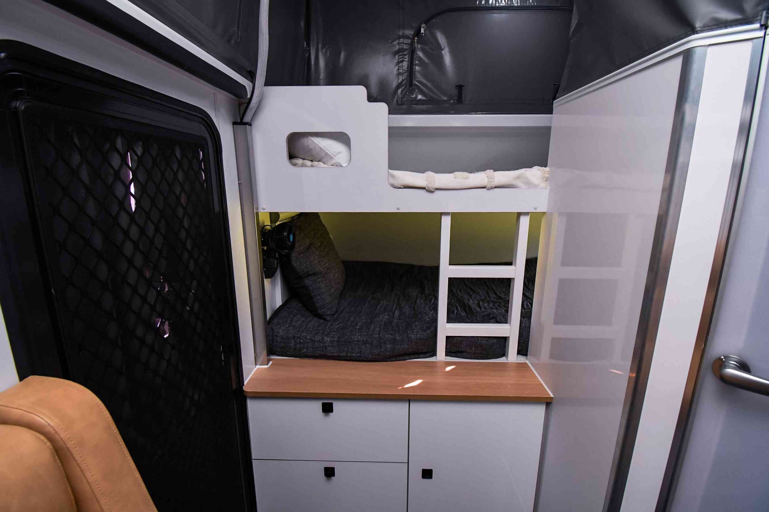 15ft Hybrid Caravan for Family