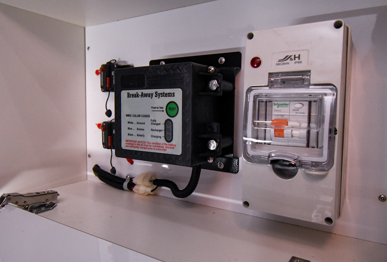 15ft Hybrid Caravan for Couple