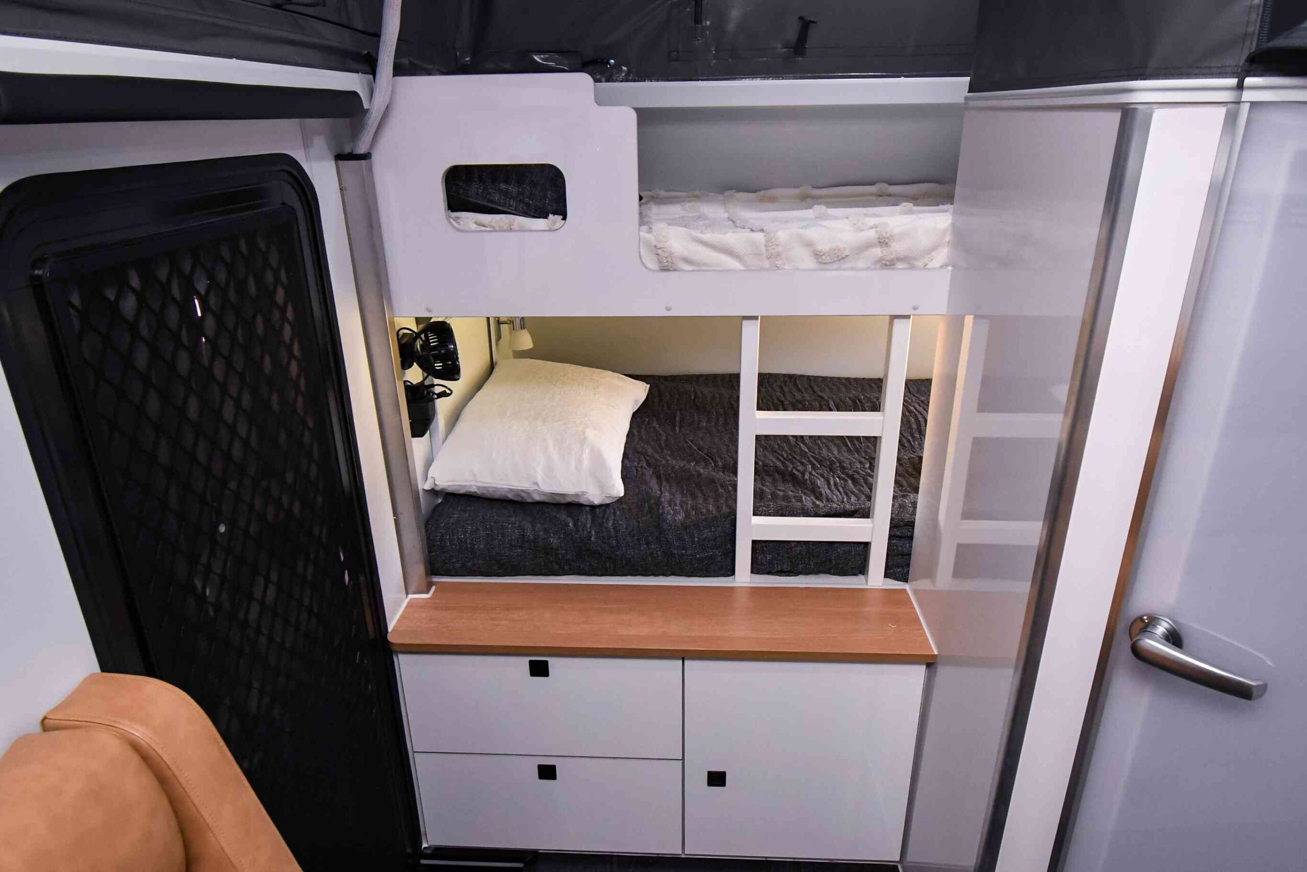 15ft Hybrid Caravan for Family