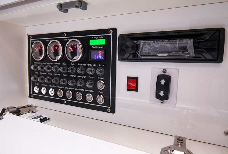 15ft Hybrid Caravan for Couple