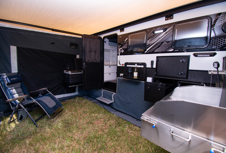 13ft Hybrid Caravan for Family