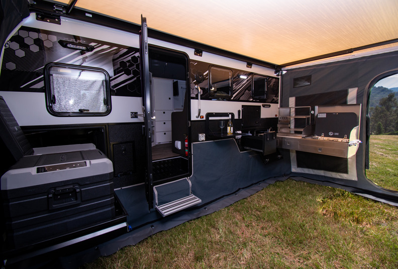 13ft Hybrid Caravan for Family