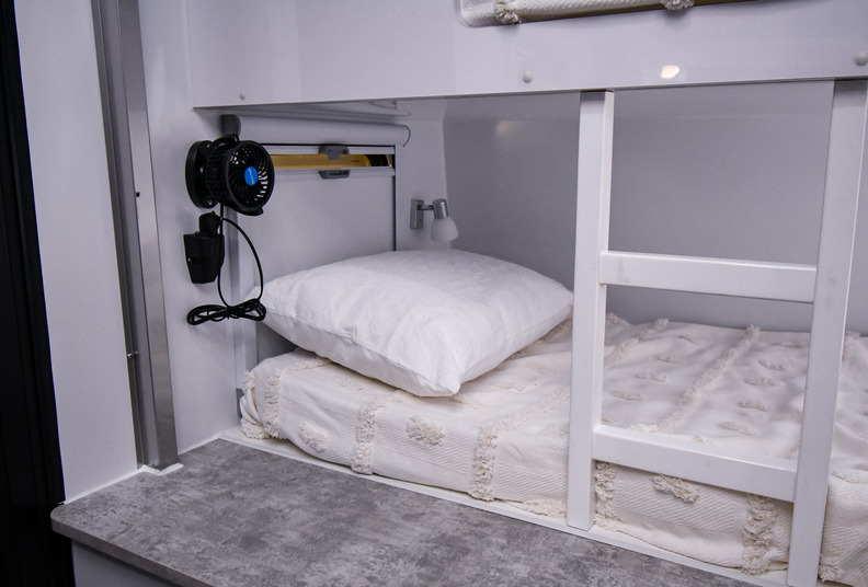 13ft Hybrid Caravan for Family