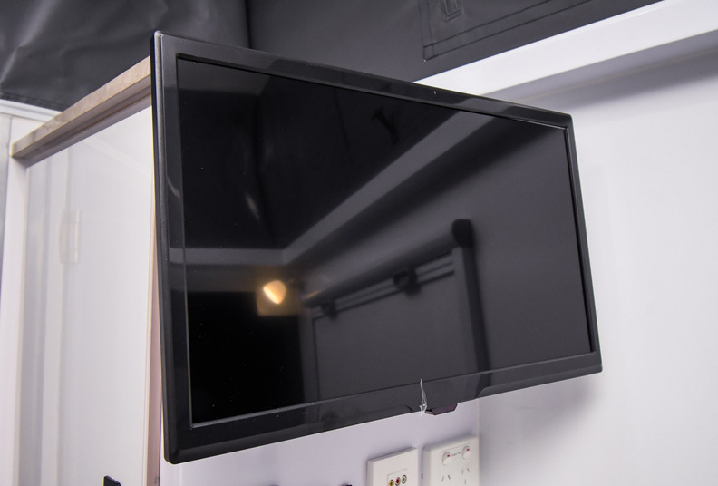 13ft Hybrid Caravan for Family