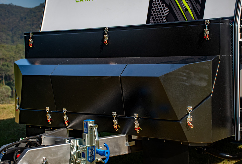 15ft Hybrid Caravan for Couple