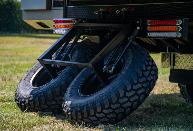 13ft Hybrid Caravan for Family