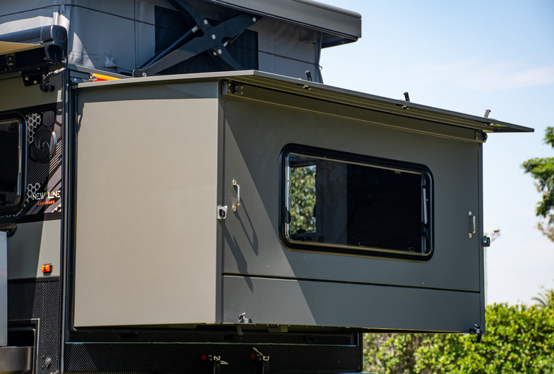 15ft Hybrid Caravan for Couple