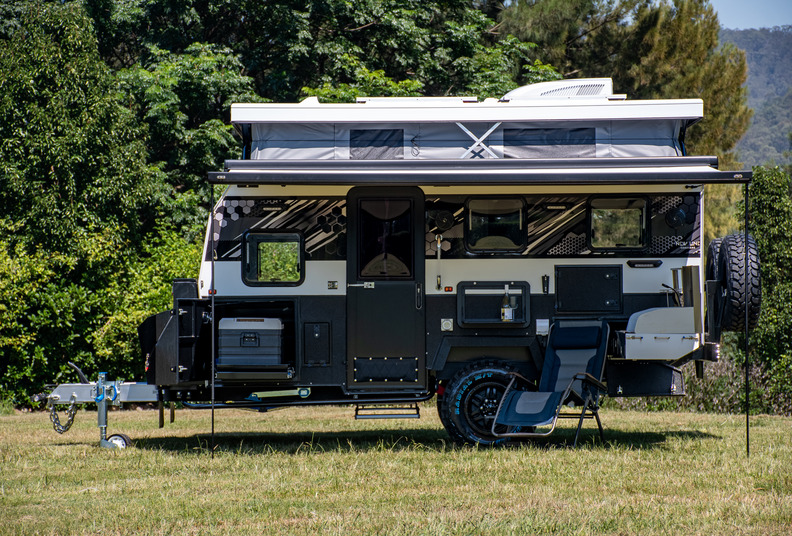 13ft Hybrid Caravan for Family