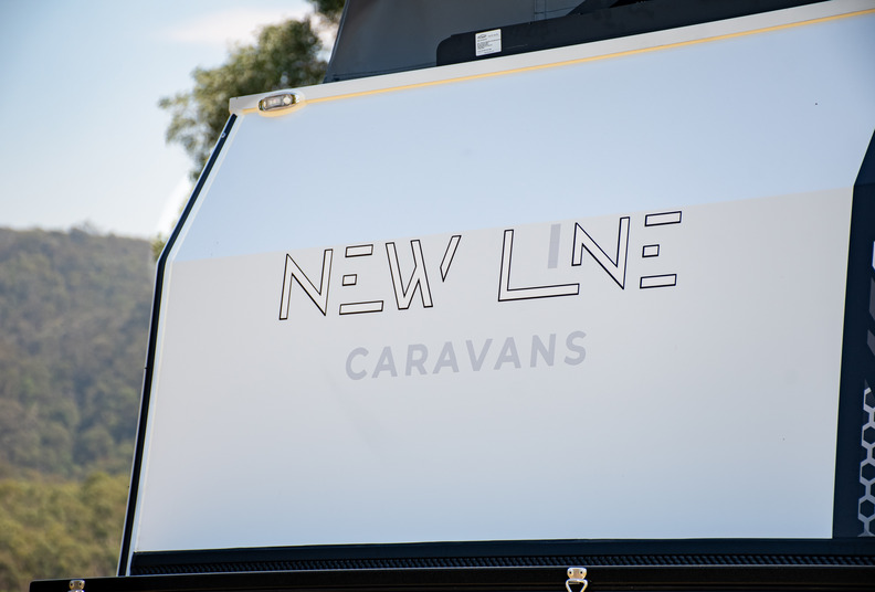 13ft Hybrid Caravan for Family