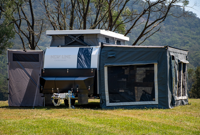 13ft Hybrid Caravan for Family